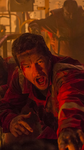 Deepwater Horizon, featuring Mark Wahlberg, Best movies of 2016, Top-rated films HD phone wallpaper
