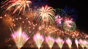 Taipei fireworks , Ultra display, fireworks, Stunning background HD wallpaper
