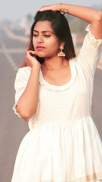 Praneetha Patnaik, telugu actress, model, gorgeous, trending HD phone wallpaper