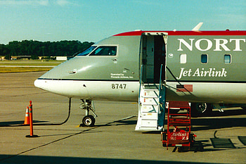 Pinnacle Airlines, Trip Report, Northwest Airlines HD wallpaper