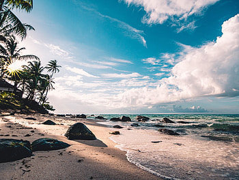 Beach, rocks, sunny day, nature HD wallpaper