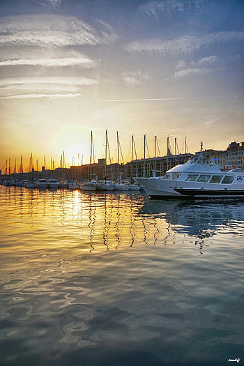 Sunset, Sea, Boats, Miscellanea, Miscellaneous, Wharf, Berth HD phone wallpaper