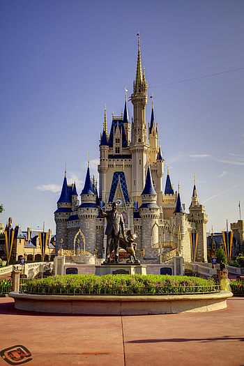 Disney castle fantasy pink girly background | Android . HD phone wallpaper