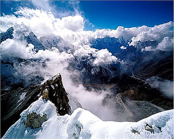 View from Heaven, valley, snow, clouds, sky, mountains HD wallpaper