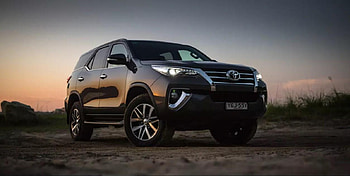 Fortuner Black, Toyota Fortuner 2021 HD wallpaper