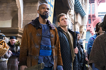 Jamie Foxx As Little John And Taron Egerton In Robin Hood 2018, robin-hood, 2018-movies, movies, taron-egerton, jamie-foxx HD wallpaper