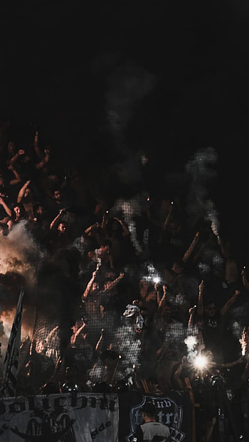 PAOK Ultras, paokfans, thessaloniki, pyro, paokfc, greece, football, partizan, fans HD phone wallpaper