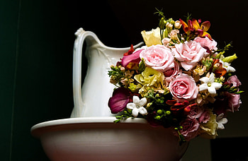 Flowers, Roses, Bouquet, Jug, Calla, Callas HD wallpaper