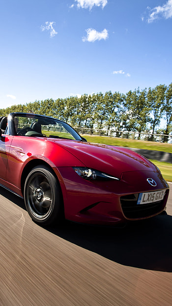 Mazda MX-5, Auto enthusiasts, Convertible dom, Sports car experience HD phone wallpaper