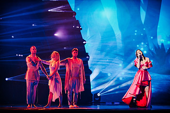 Mia Dimsic, Croatian Eurovision details, Memorable rehearsal, Eurovoix coverage HD wallpaper
