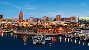 Water front dining options, Downtown Long Beach HD wallpaper