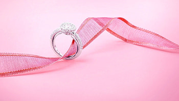 Full jewelry , Impressive backgrounds, Exquisite details, Captivating brilliance HD wallpaper