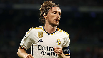 Real Madrid's Midfield Maestro, soccer, Real Madrid C.F. HD wallpaper