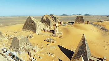 Exploring Sudan, Forgotten pyramids, Ancient marvels, Historic architecture HD wallpaper
