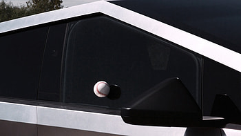 Tesla Cybertruck in Ultra, vehicle, Tesla, Tesla Cybertruck HD wallpaper