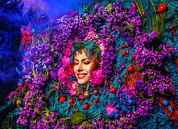 Scent in the air, graphy, girl, beautiful, people, woman, purple, pretty, face, flowers, female HD wallpaper