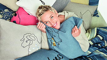 Ellen DeGeneres HD wallpaper