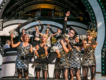Cabaret show, Eutiner Freilichtbhne, Frivolous entertainment, Spritzy vibes HD wallpaper
