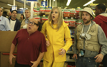 Always sunny in Philadelphia, Charlie Day, Kaitlin Olson, Danny DeVito HD wallpaper