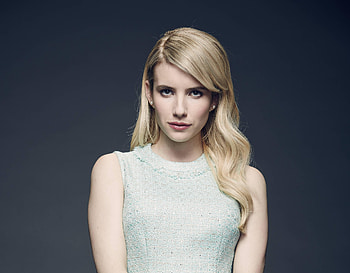 Beautiful, popular actress, Emma Roberts HD wallpaper