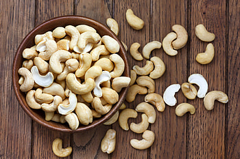 Cashew Nuts, Theft conviction, Jail sentence, Israeli news HD wallpaper