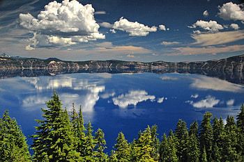 Crater Lake National Park, Oregon, blue, oregon, lake, park, reflection, clouds, trees, crater, national, nature, sky, water, forest HD wallpaper