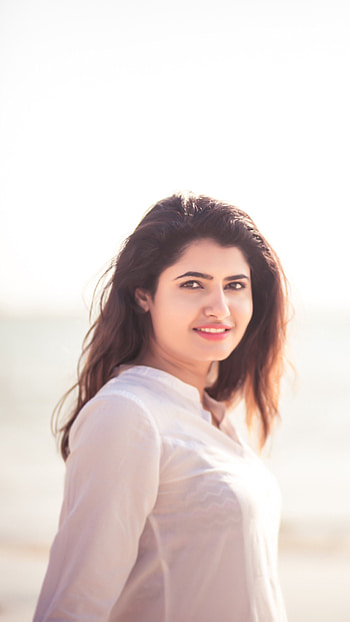 Ashima Narwal, model, telugu actress HD phone wallpaper