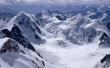 Snow Mountain High Definition HD wallpaper