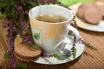 Tea and biscuits, tea, biscuit, lavender, cookie, drink HD wallpaper
