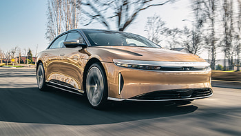 Lucid Motors Auto, Futuristic design, Cutting-edge technology, Electric revolution HD wallpaper