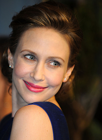 Vera Farmiga, Celebrity HQ HD phone wallpaper
