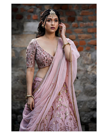 Mannara Chopra, sari, fashion design HD phone wallpaper