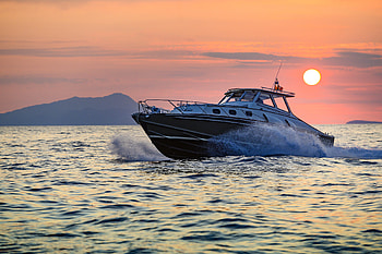 Navaltecnica Speranza 40, Motor boat, Italy, Hire HD wallpaper