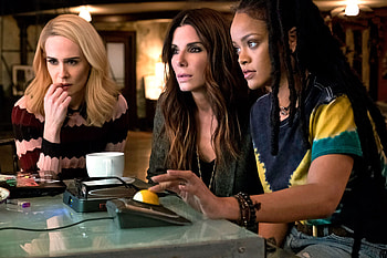 Sandra Bullock Rihanna And Sarah Paulson In Ocean 8, oceans-8, oceans-eight, 2018-movies, movies, rihanna, sandra-bullock HD wallpaper