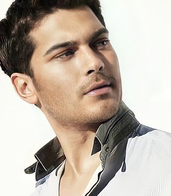 Cagatay Ulusoy, Turkish actor, Movie star, Rising talent HD phone wallpaper