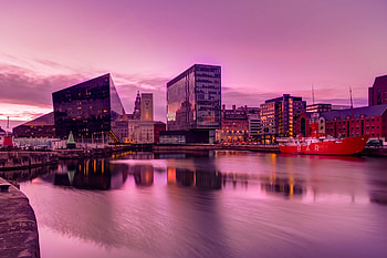 Liverpool at Twilight, England, Twilight, Cityscapes, Nature, Sunsets HD wallpaper