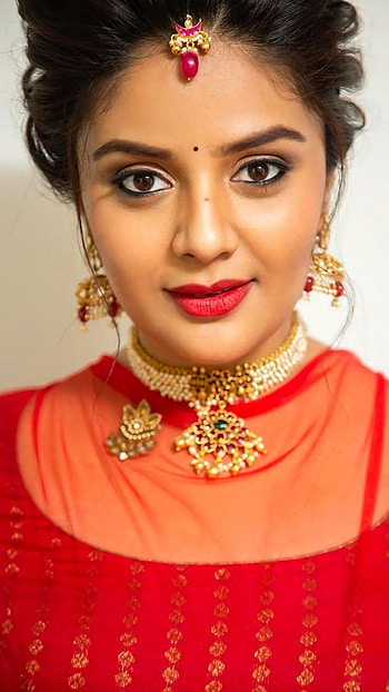 Sreemukhi, telugu actress HD phone wallpaper