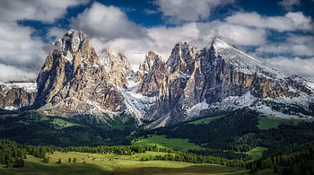 Mountain landscape, Stunning graphy, Majestic peaks HD wallpaper