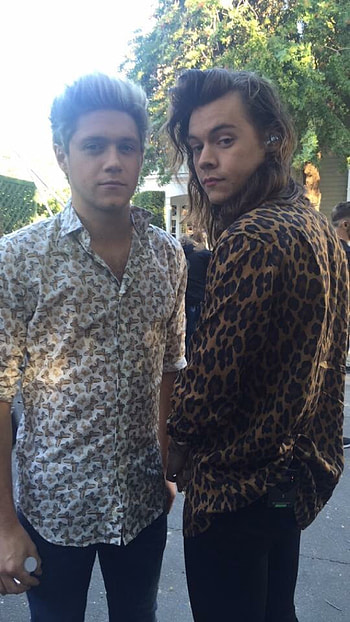 One Direction HD phone wallpaper
