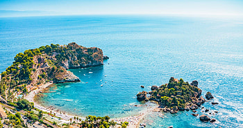 Ionian coastline, que beaches, Southern charm, Cultural gems HD wallpaper