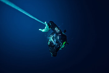 Umberto Pelizzari, diving HD wallpaper