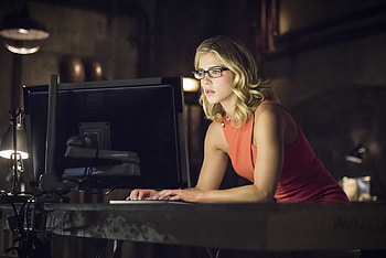 Emily Bett Rickards As Felicity Smoak, emily-bett-rickards, arrow, tv-shows HD wallpaper