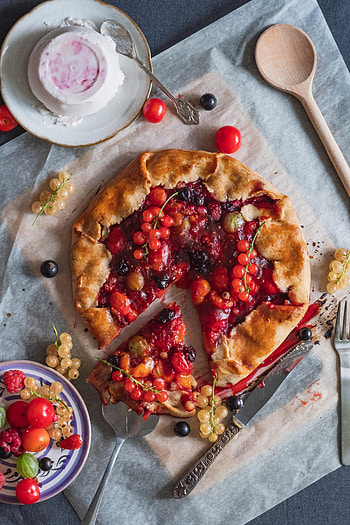Food, Desert, Berries, Currant, Bakery Products, Baking, Pie HD phone wallpaper