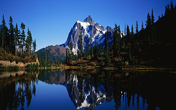Mountain Reflection, blue, grass, ground, mountain, lake, daylight, day, reflection, trees, nature, sky, forest HD wallpaper