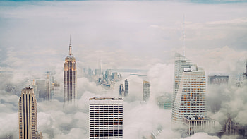The Big Apple with a foggy topping - New York City skyline in fog, Empire State Building, skyline, man made, New York HD wallpaper