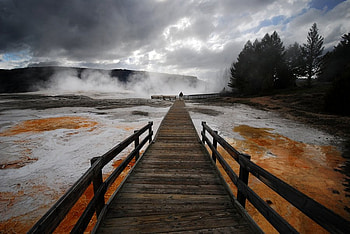 Mammoth_Hot_Spring, smoke, clouds, trees, hot, bridge, sky, nature, lake HD wallpaper