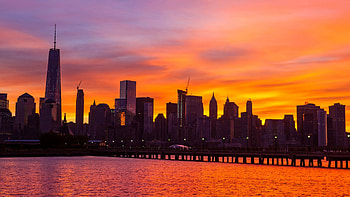 New York Sunset, Majestic metropolis, Captivating skyline, Urban beauty HD wallpaper