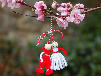 blsoms, pink, white, martisor, red, luna HD wallpaper