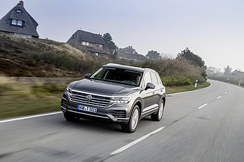 Volkswagen Touareg, Vehicles, Car, Silver Car, Suv, Volkswagen HD wallpaper