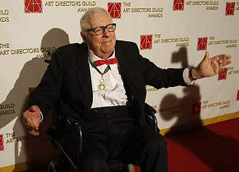Ray Bradbury, Dies at 91, The Boston Globe HD wallpaper